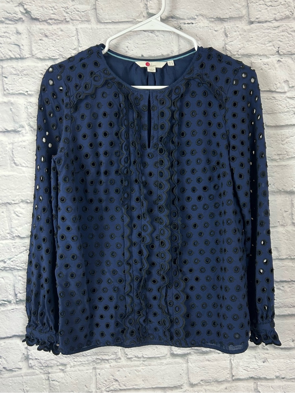 Boden Navy Eyelet Embroidered Blouse Size 8 Long Sleeve Cotton Lined Top
